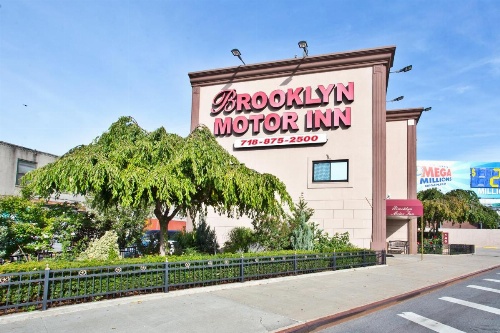 Brooklyn Motor Inn image 20
